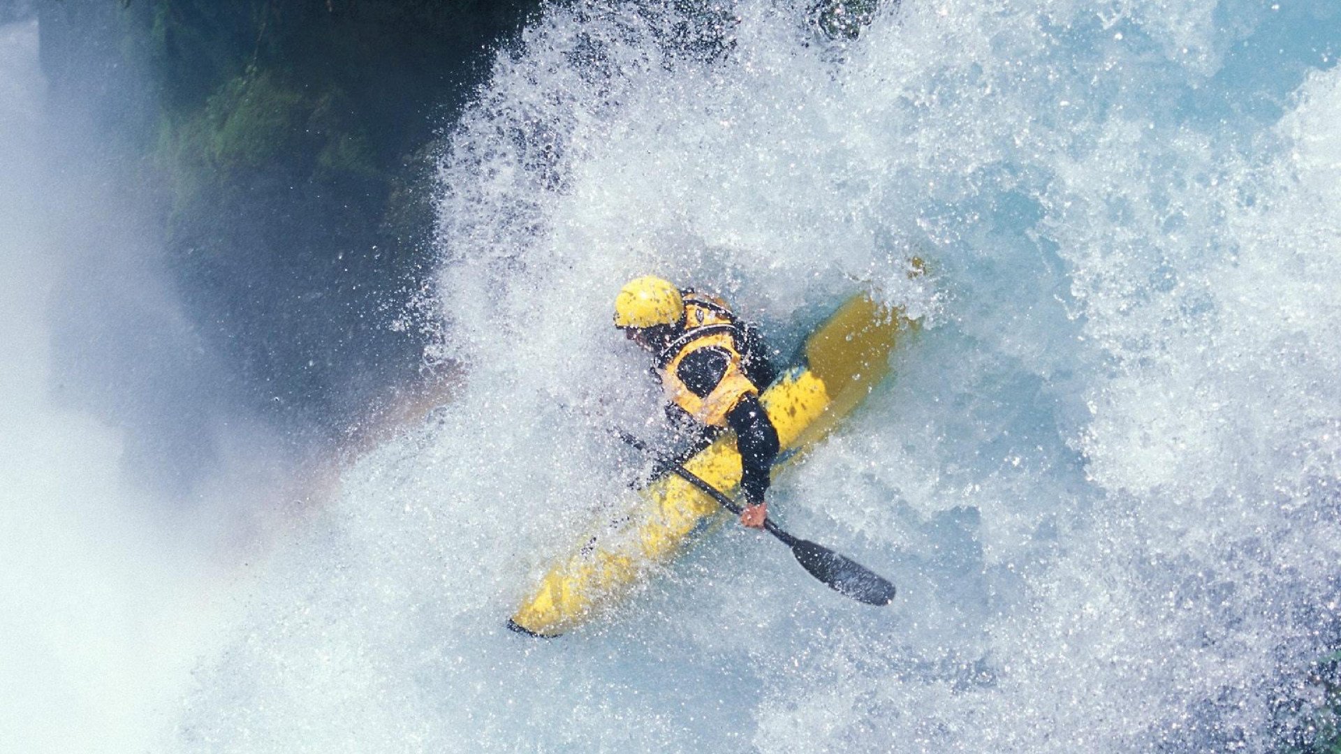 球员在国家队中凭借出色表现进入国际球探视野，球员国家队进球数